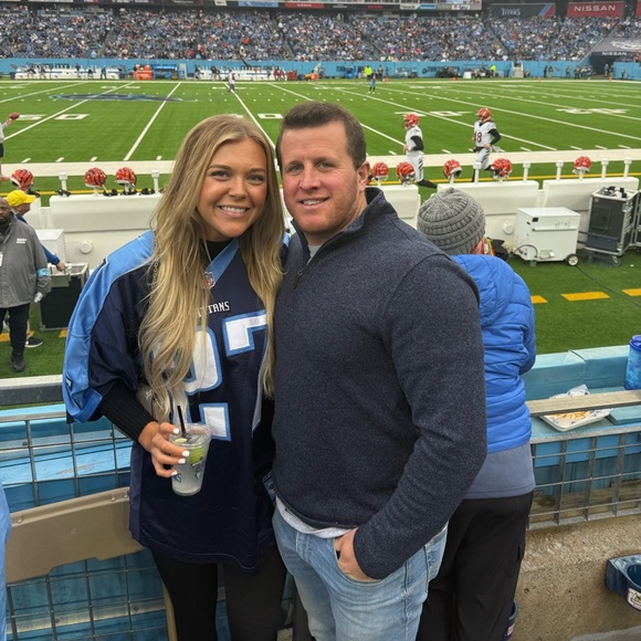 Meet your Posher, Jordan - Picture 8 of 8